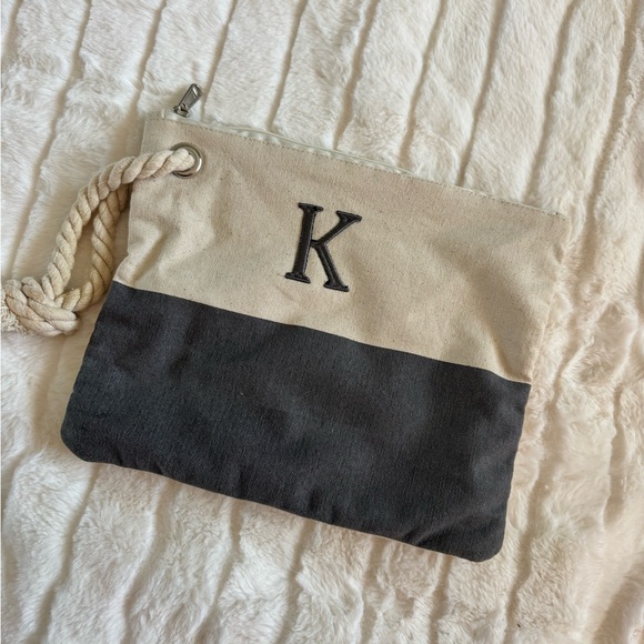 Nautical wristlet with rope detail. Like new. - Picture 2 of 5